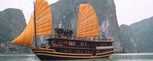 Jonque Calypso dans la baie d Halong